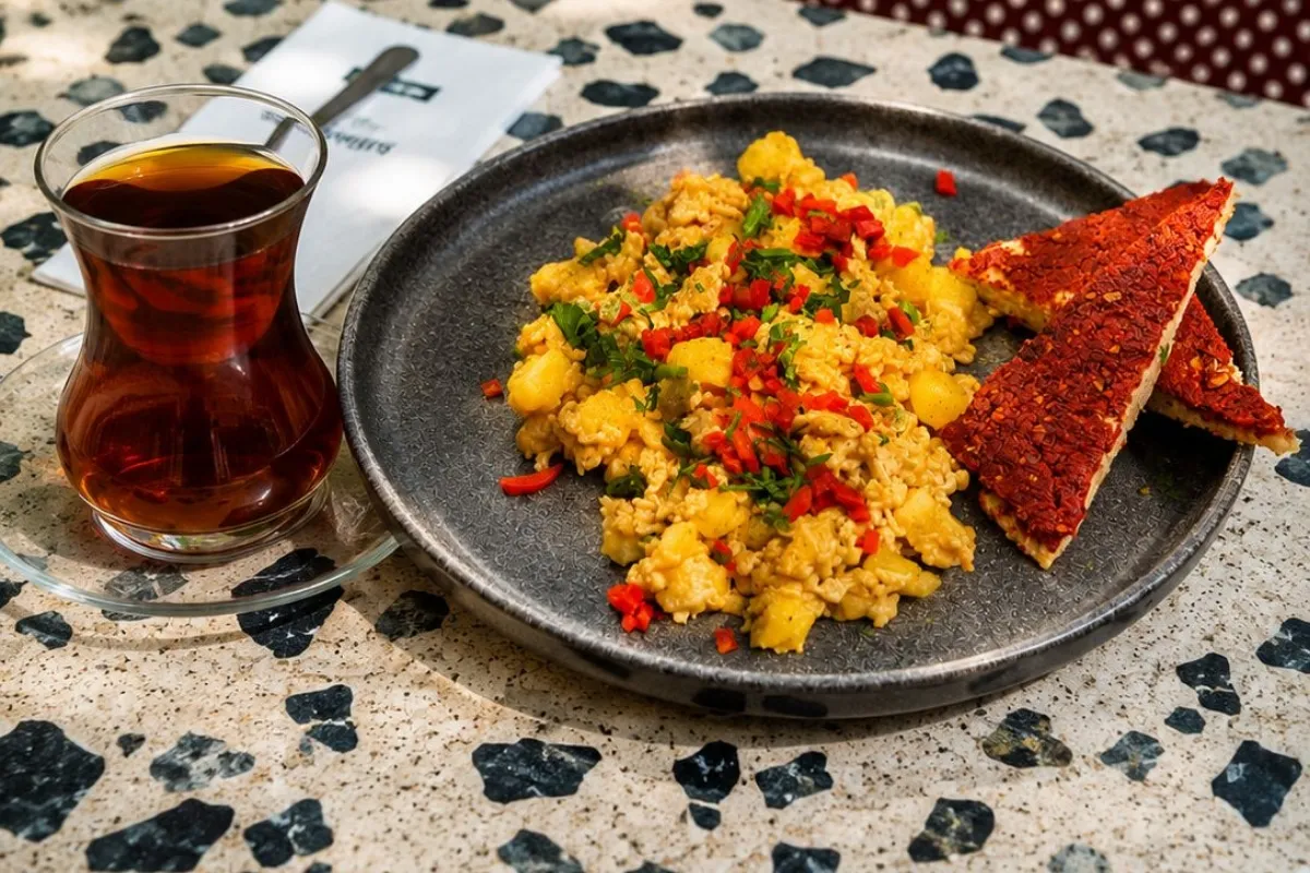 Patates & Yumurta Tava